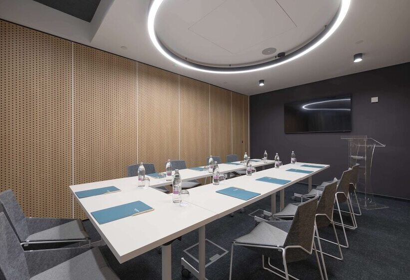 هتل Occidental Ljubljana