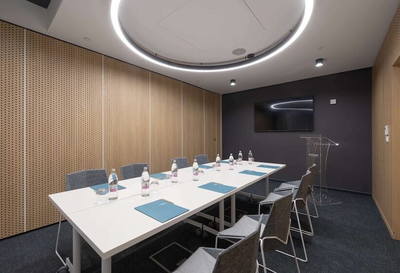 هتل Occidental Ljubljana