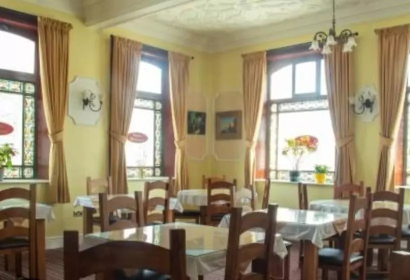 ユースホステル The Shakespeare Hotel And Caribbean Restaurant