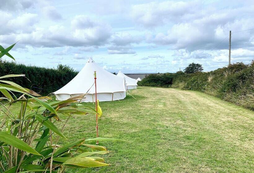 Boutique Luxury Bell Tent Near Torpoint