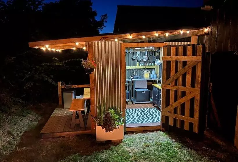 Boutique Luxury Bell Tent Near Torpoint