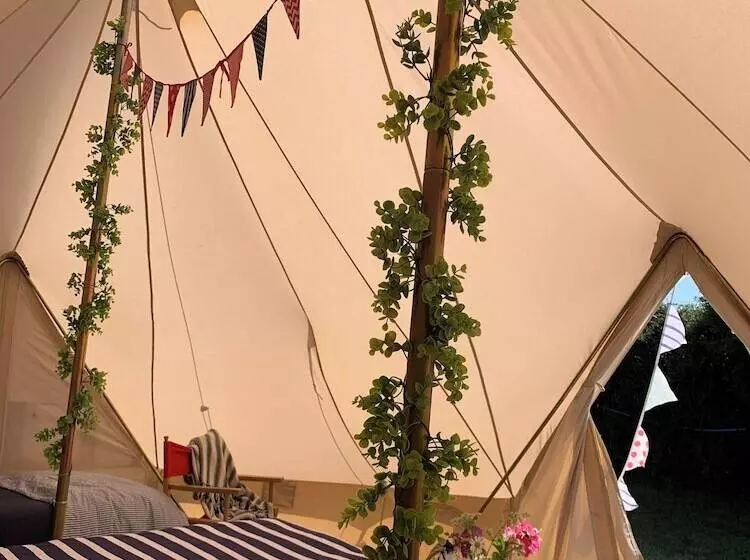 Boutique Luxury Bell Tent Near Torpoint