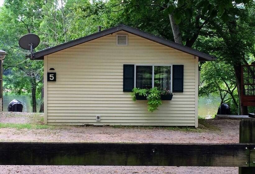 فندق 669 Rainbow Landing Dr