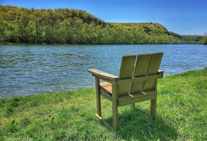 فندق 669 Rainbow Landing Dr