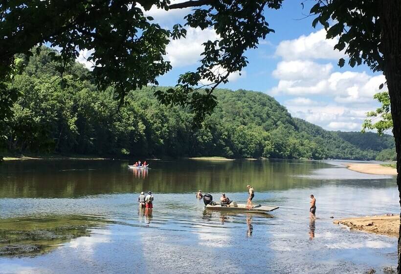 فندق 669 Rainbow Landing Dr