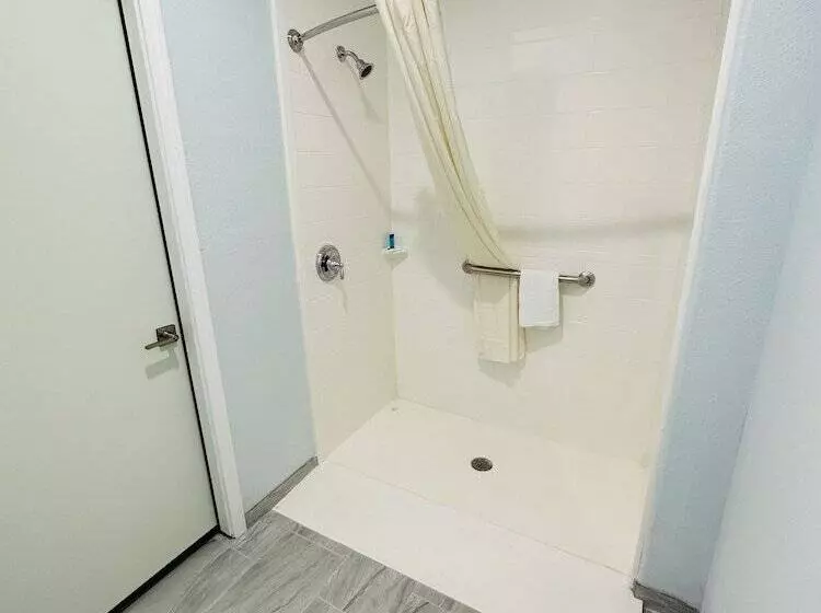 Hotelli Crosby Travel Lodge And Rv Park