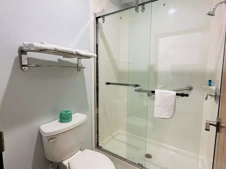 Hotelli Crosby Travel Lodge And Rv Park