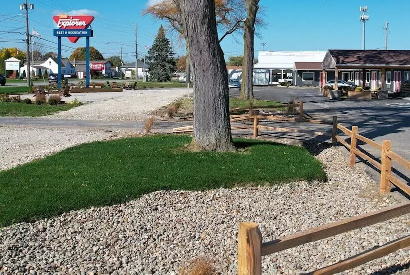 Hotelli Explorer Rest & Recreation