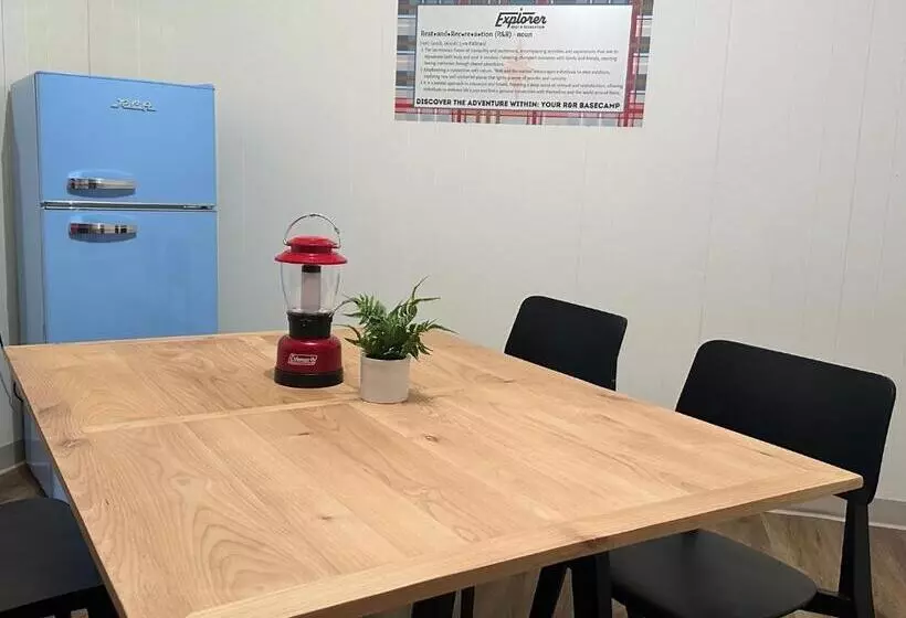 Hotelli Explorer Rest & Recreation