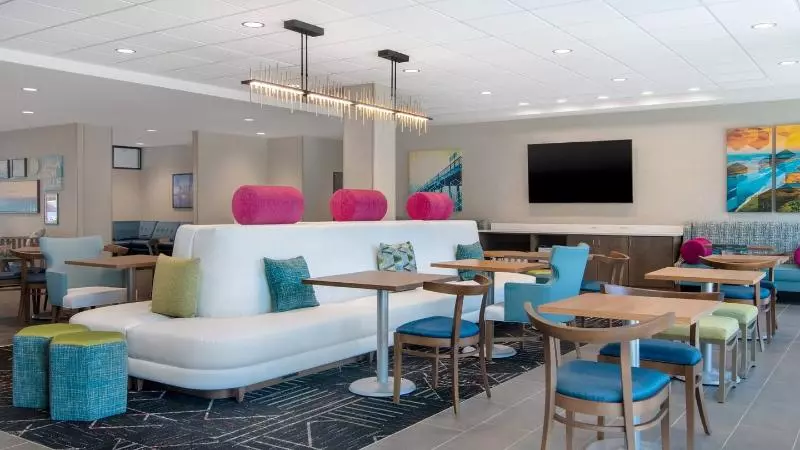 ホテル Home2 Suites By Hilton Jacksonville Downtown