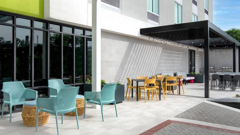 هتل Home2 Suites By Hilton Jacksonville Downtown