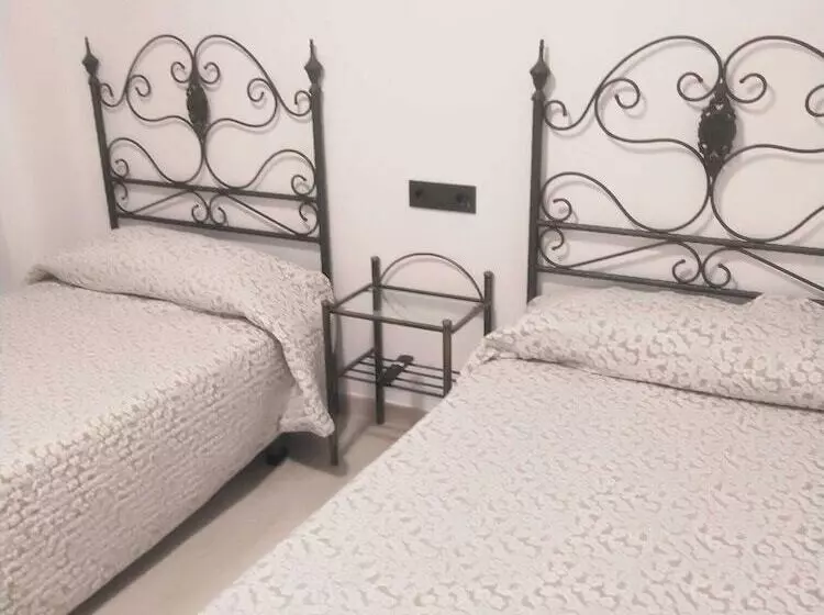 Hotelli Hostal María Felisa