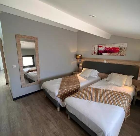 ホテル Hôtel La Pinède