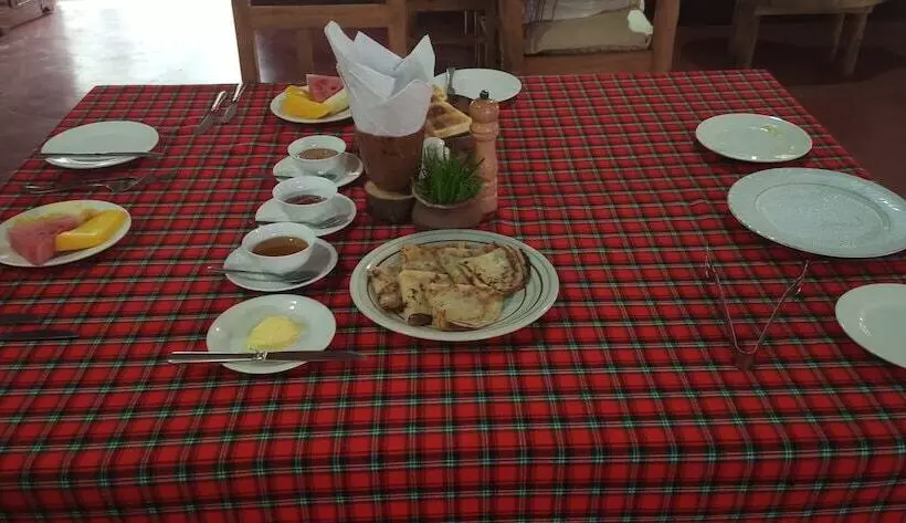 هتل Karatu Safari Camp Lodge