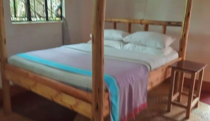 هتل Karatu Safari Camp Lodge