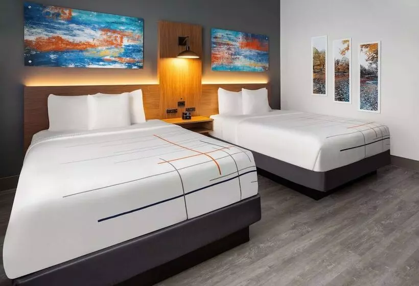 Hotelli La Quinta Inn & Suites By Wyndham Williston Burlington