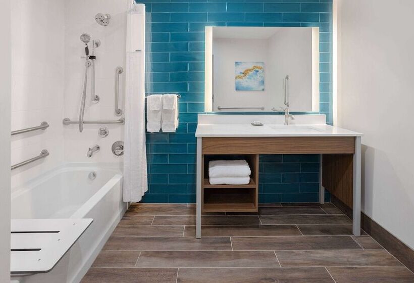 فندق La Quinta Inn & Suites By Wyndham Williston Burlington