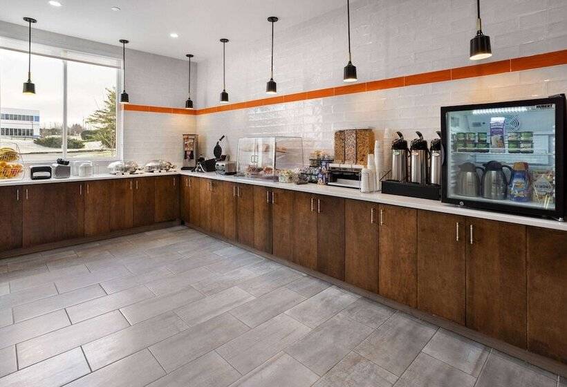 فندق La Quinta Inn & Suites By Wyndham Williston Burlington