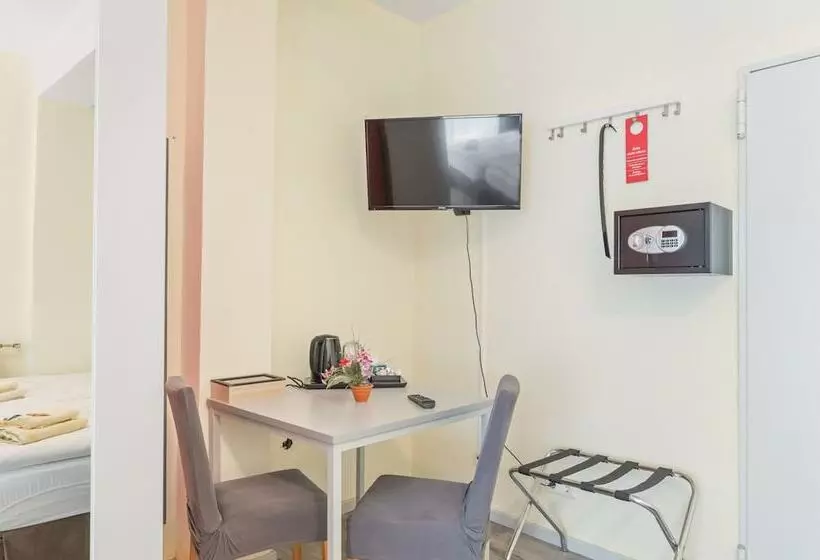 Hotelli Mörikestraße 56