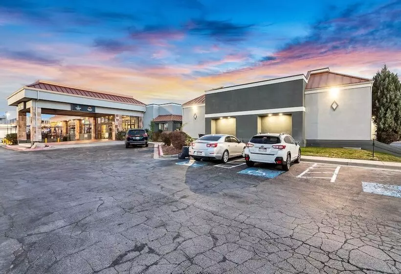 Hotelli Suburban Studios Salt Lake City Airport