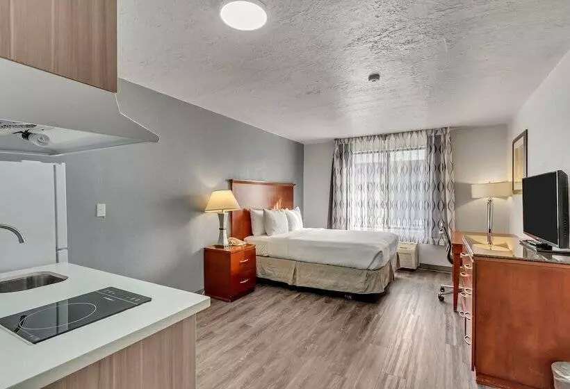 Hotelli Suburban Studios Salt Lake City Airport