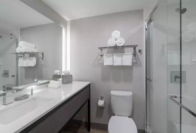 Hotelli Towneplace Suites By Marriott Framingham