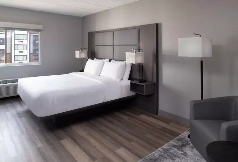 Hotelli Towneplace Suites By Marriott Framingham
