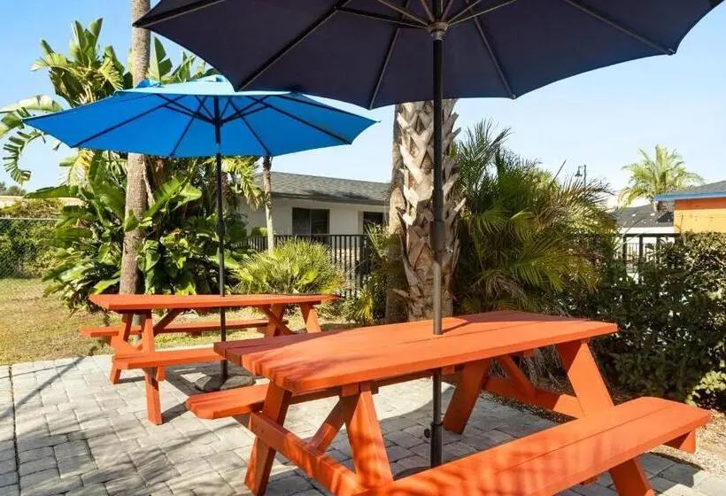 モーテル Home Inn & Suites Orlando Apopka