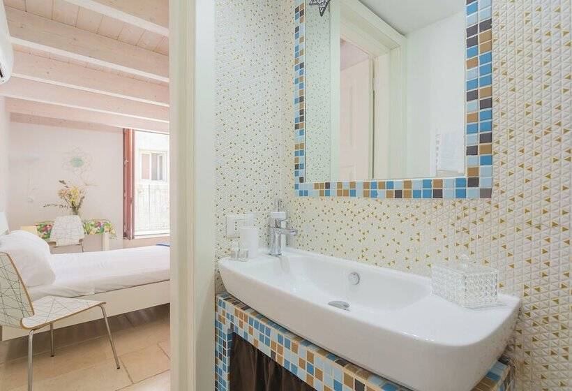 پانسیون Palazzo San Rocco Rooms By Wonderful Italy