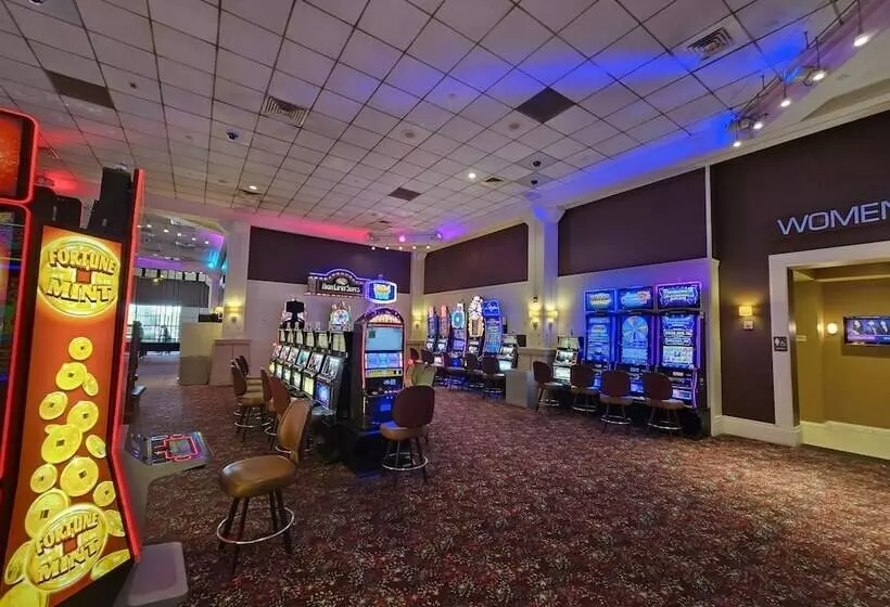 Wild Rose Casino & Hotel Clinton