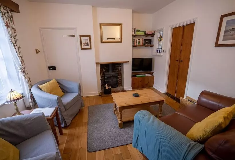 All Seasons Cottage Breaks