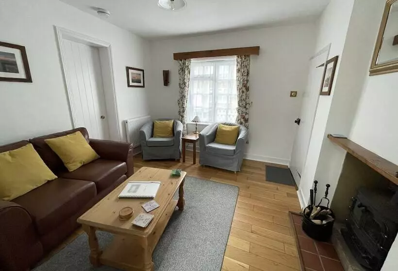 All Seasons Cottage Breaks