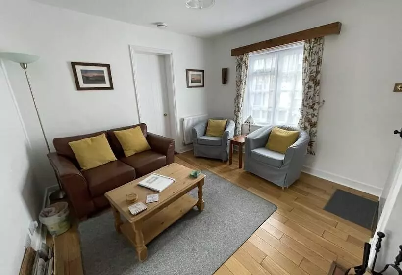 All Seasons Cottage Breaks