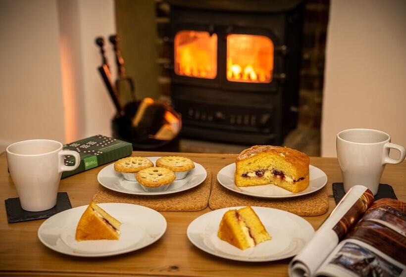 All Seasons Cottage Breaks