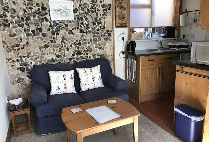 All Seasons Cottage Breaks