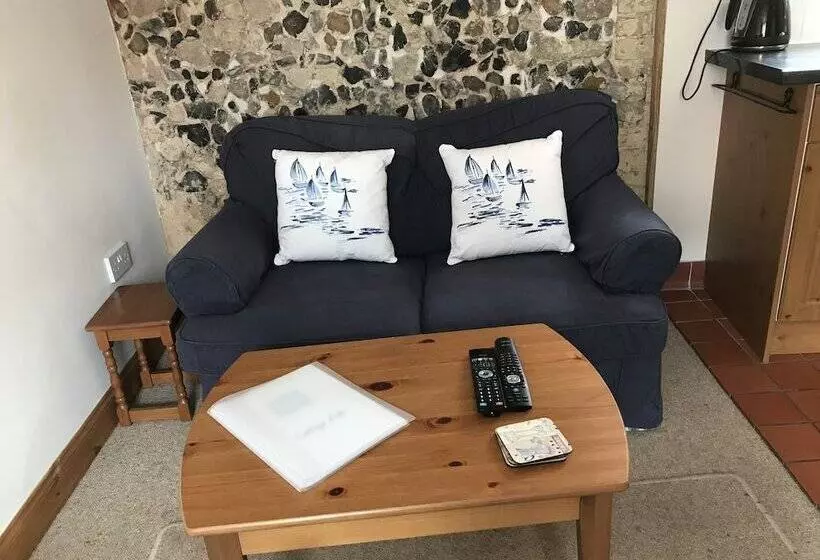 All Seasons Cottage Breaks