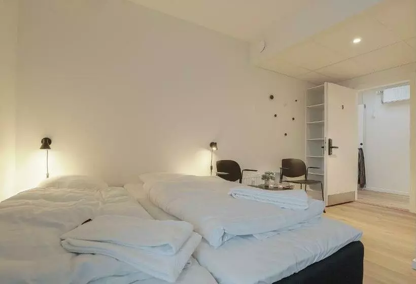 Bankbox Hostel Aabybro