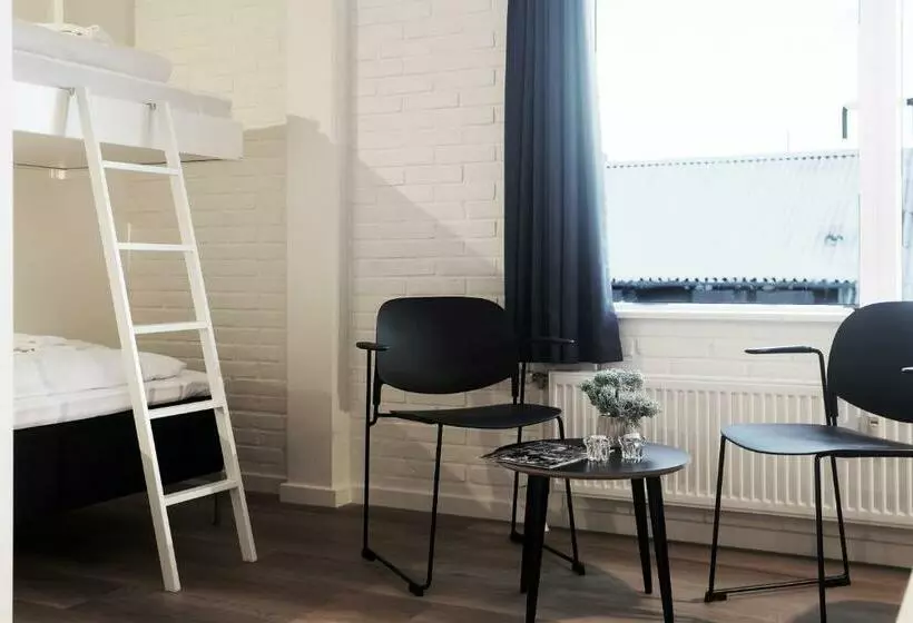 Bankbox Hostel Aabybro