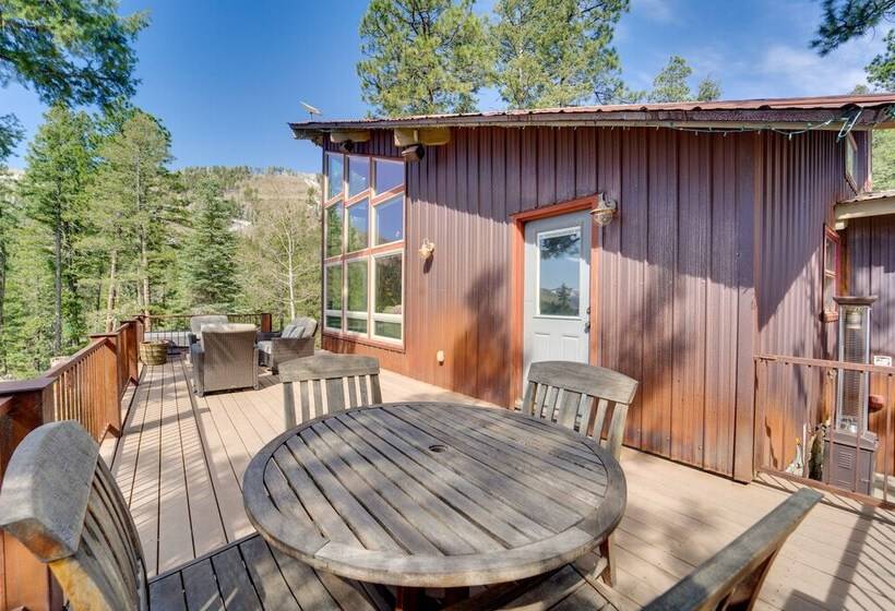 Bayfield Cabin W/ Hot Tub & Striking Mountain View