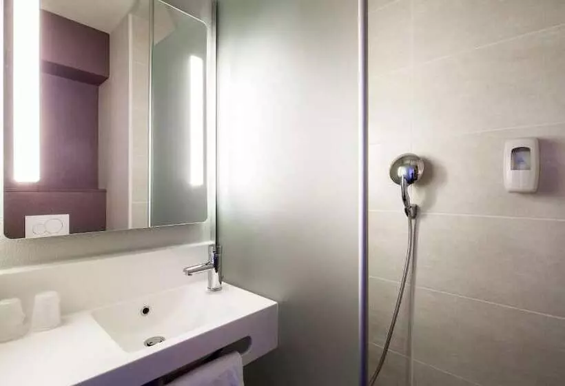 B&b Hotel Cluses Sud