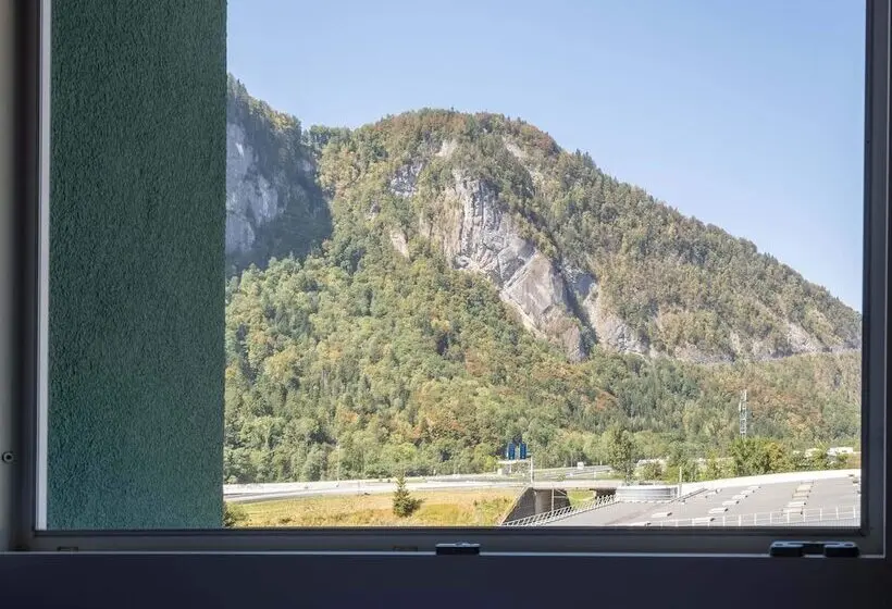 B&b Hotel Cluses Sud