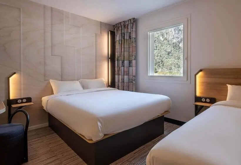 B&b Hotel Cluses Sud