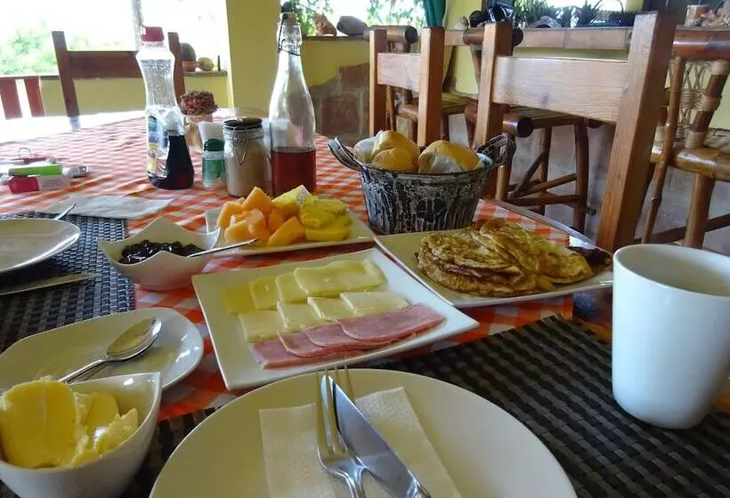 Aamiaismajoitus (B&B) Corales Punta Rusia