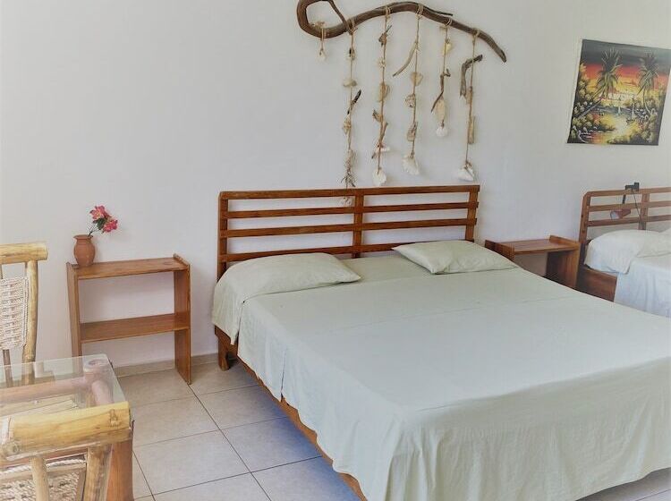 مبيت وإفطار Corales Punta Rusia