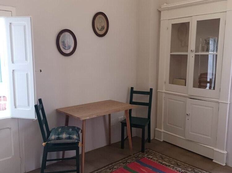 تختخواب و صبحانه Room In Bb   Casa Dulcamara Centro Storico