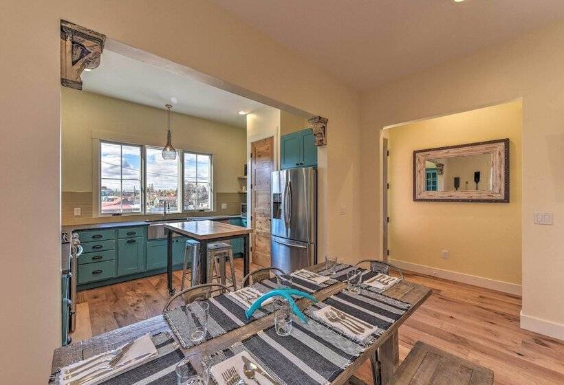 Buena Vista Home W/mtn Views, Walk To Main St