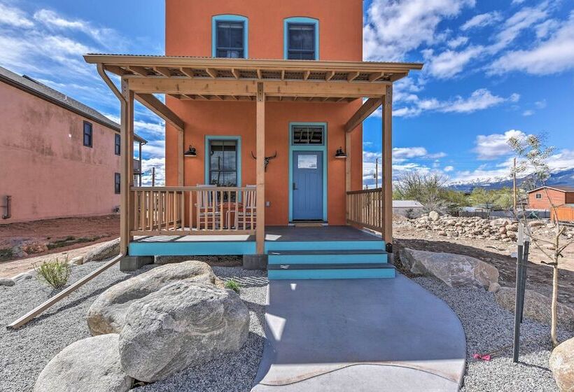 Buena Vista Home W/mtn Views, Walk To Main St