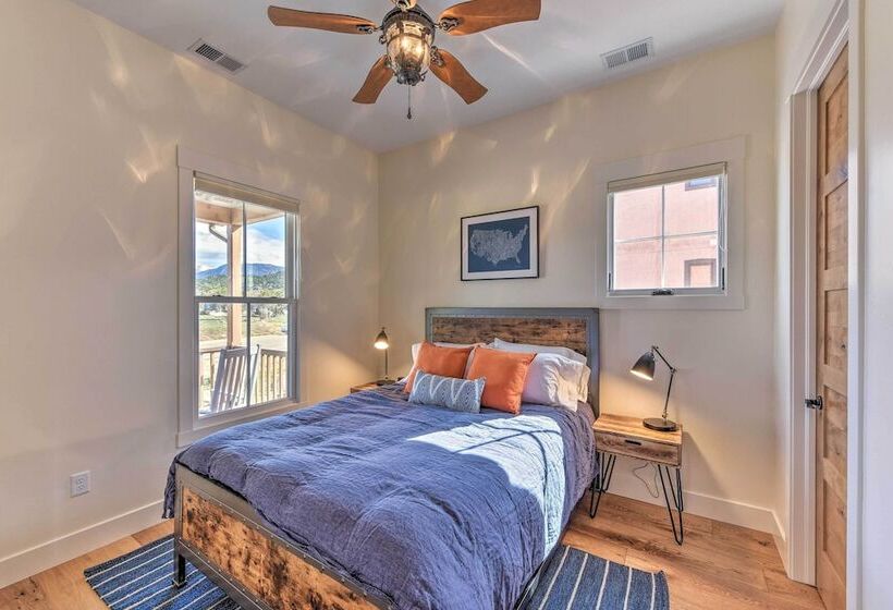 Buena Vista Home W/mtn Views, Walk To Main St