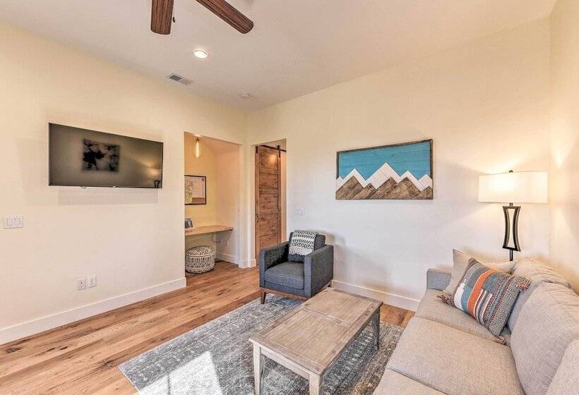 Buena Vista Home W/mtn Views, Walk To Main St