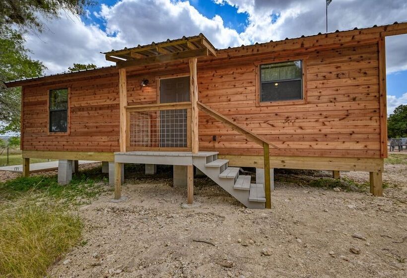 Cozy Cabin Firepit And Grill & 10 Mins To Main St